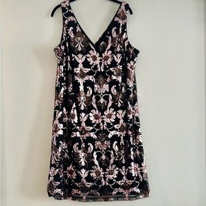 Avenue Sequence Black and Gold Patterned Mini Sleeveless Dress Size M